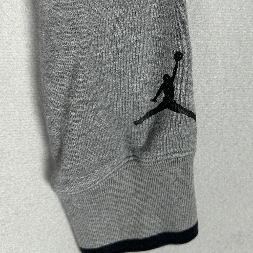 Nike Jordan Hoodie Mens Small Jumpman Air Grey Black Graphic Pullover Sweatshirt